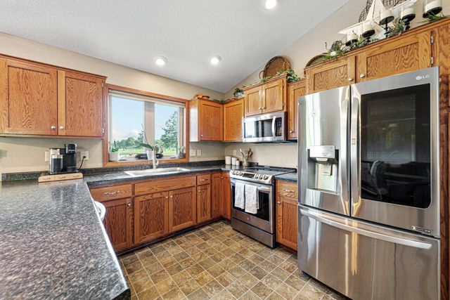 2505 30th Street NW, Faribault, MN 55021