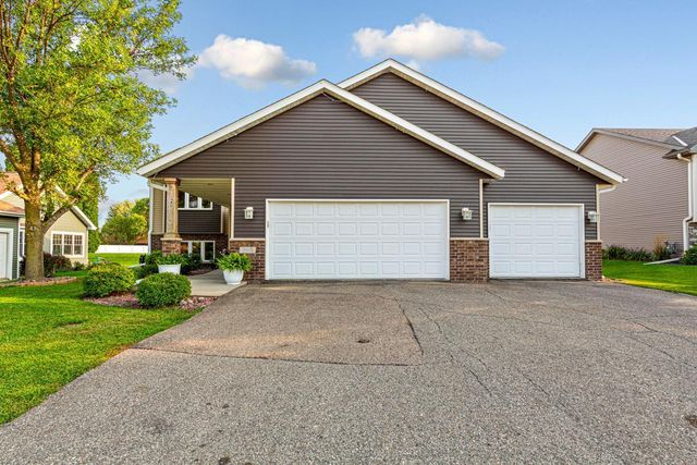 2505 30th Street NW, Faribault, MN 55021