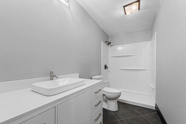 2505 30th Street NW, Faribault, MN 55021