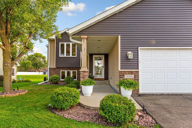 2505 30th Street NW, Faribault, MN 55021