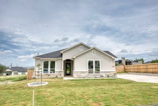 7911 Alton, Selma, TX 78154