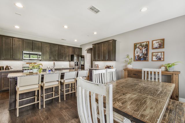 616 Lingering Way, Hendersonville, TN 37075