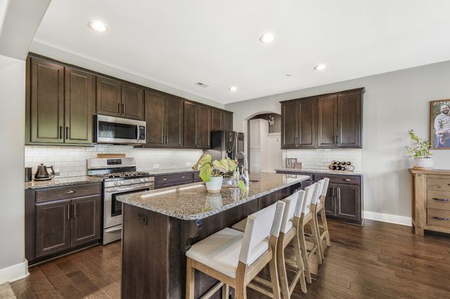 616 Lingering Way, Hendersonville, TN 37075
