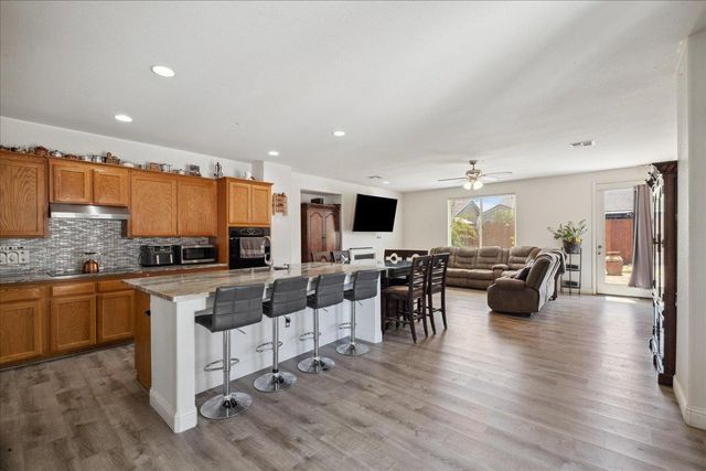 1314 Sutter Creek Ct, Patterson, CA 95363