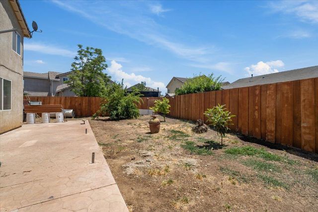 1314 Sutter Creek Ct, Patterson, CA 95363
