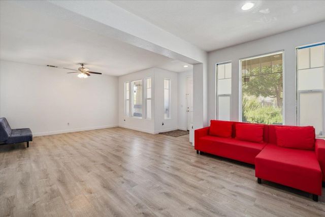 1314 Sutter Creek Ct, Patterson, CA 95363