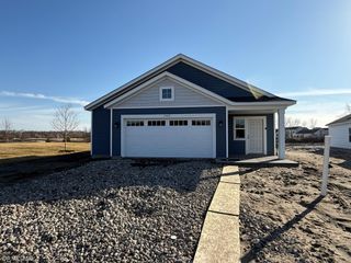 1532 Meadows Drive, East Bethel, MN 55005