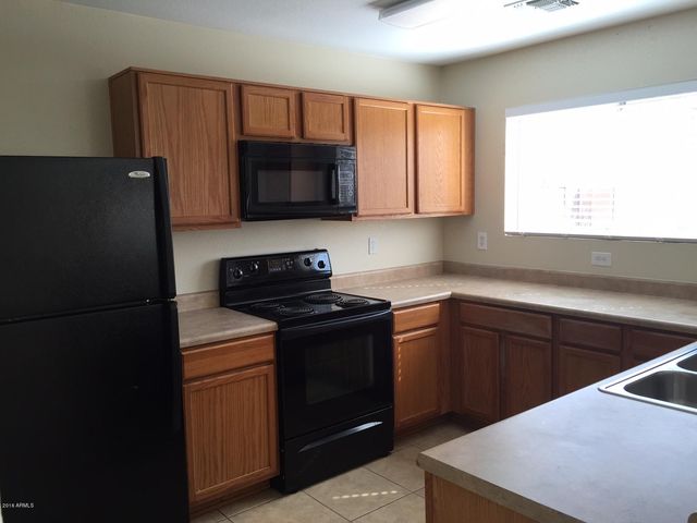 17041 W MARSHALL Lane, Surprise, AZ 85388