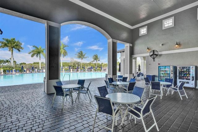 22511 SW 88th Place 624, Cutler Bay, FL 33190