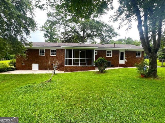 988 Hickory Ridge Drive, Macon, GA 31204