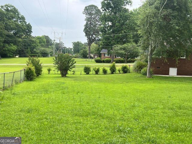988 Hickory Ridge Drive, Macon, GA 31204