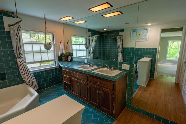 1651 E Ridge Road, Beloit, WI 53511