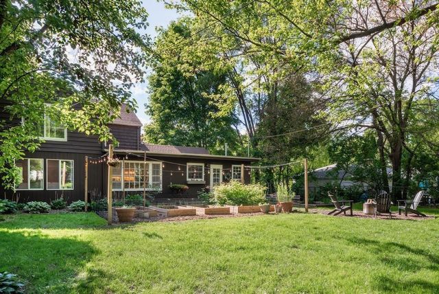 1651 E Ridge Road, Beloit, WI 53511