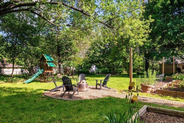 1651 E Ridge Road, Beloit, WI 53511