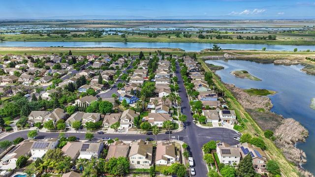 3127 Pender Isl St, West Sacramento, CA 95691