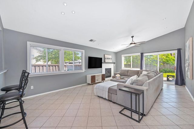 3127 Pender Isl St, West Sacramento, CA 95691