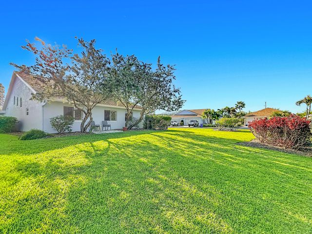 208 River Walk, Fort Pierce, FL 34949