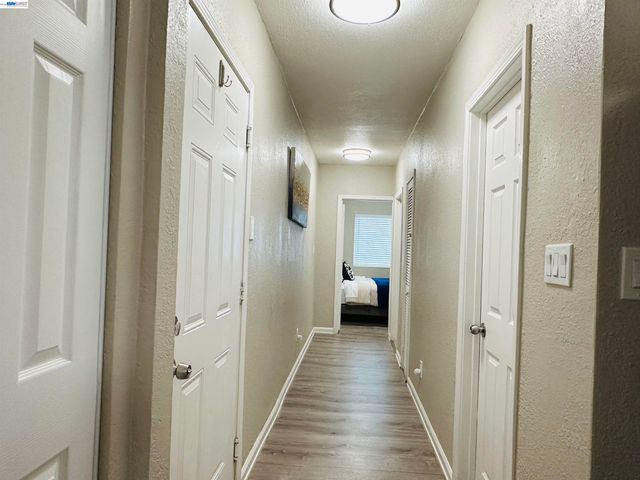 1249 88TH AVE, Oakland, CA 94621