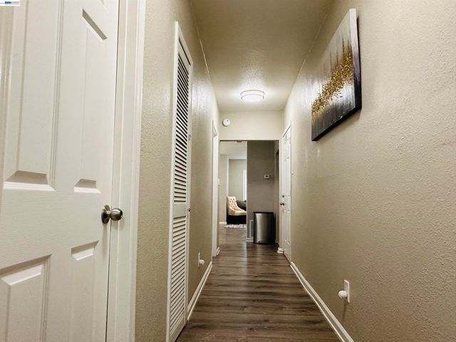 1249 88TH AVE, Oakland, CA 94621