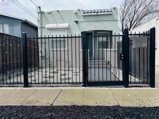 1249 88TH AVE, Oakland, CA 94621