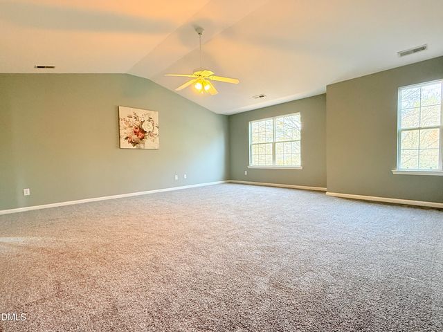 151 Stobhill Lane, Holly Springs, NC 27540