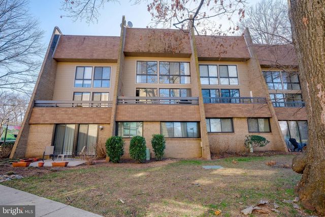 11626 IVYSTONE CT #3B1, Reston, VA 20191