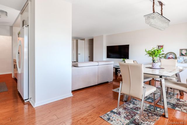 2930 W 5th Street 23D, Brooklyn, NY 11224