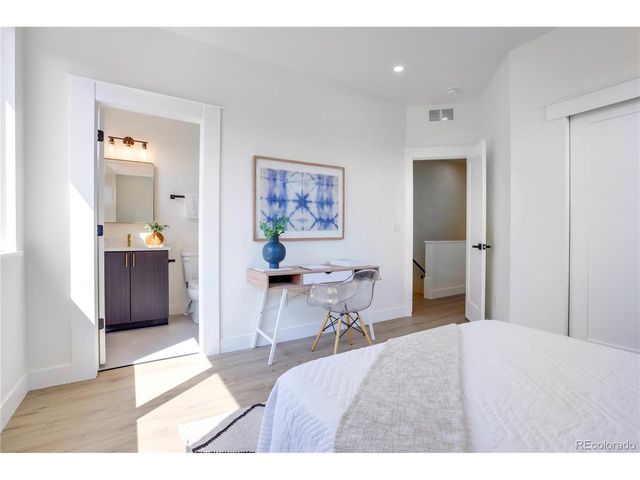 5055 Cody St C, Arvada, CO 80002