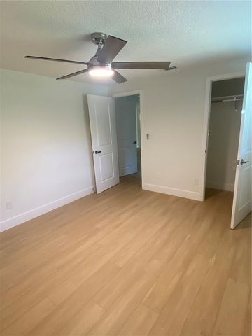 800 N WESTMORELAND DRIVE, Orlando, FL 32804