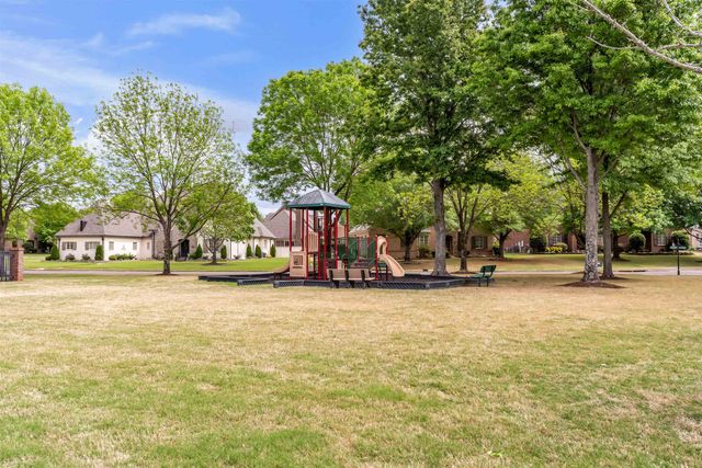 1289 BRAYSHORE DR, Collierville, TN 38017