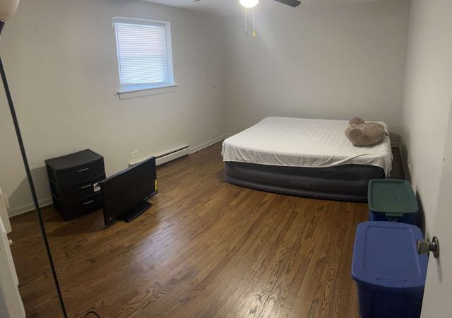 2255 119th Street, Blue Island, IL 60406