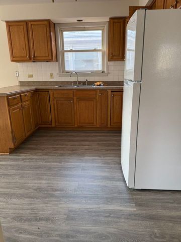 2255 119th Street, Blue Island, IL 60406