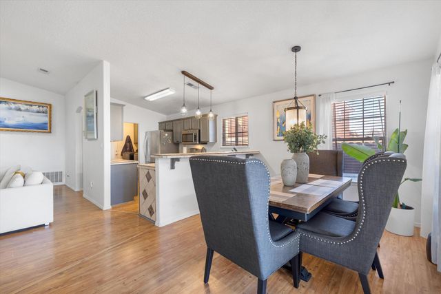 956 Galeras Street NW, Albuquerque, NM 87120