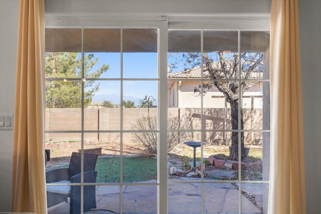 956 Galeras Street NW, Albuquerque, NM 87120