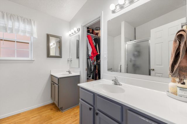 956 Galeras Street NW, Albuquerque, NM 87120