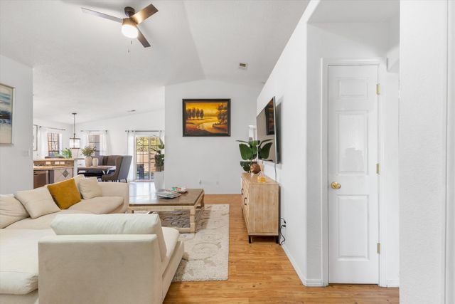 956 Galeras Street NW, Albuquerque, NM 87120