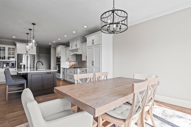 1832 WILLOW BEND Street, Chatham, IL 62629