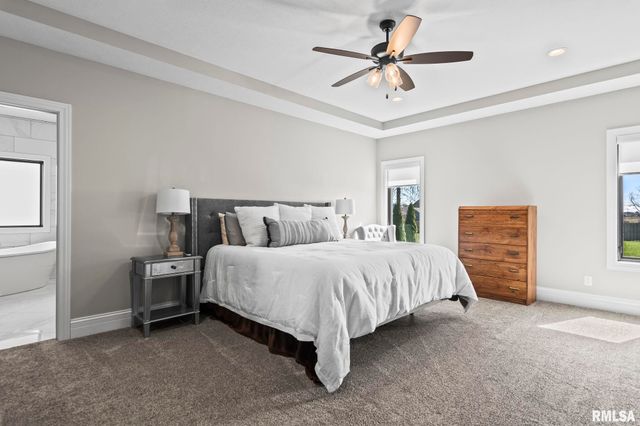 1832 WILLOW BEND Street, Chatham, IL 62629