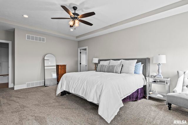 1832 WILLOW BEND Street, Chatham, IL 62629