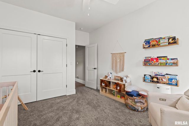 1832 WILLOW BEND Street, Chatham, IL 62629