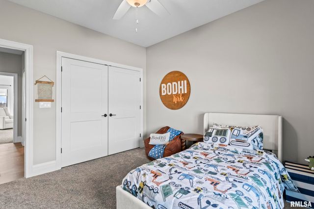 1832 WILLOW BEND Street, Chatham, IL 62629