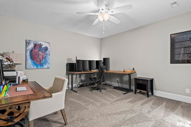 1832 WILLOW BEND Street, Chatham, IL 62629