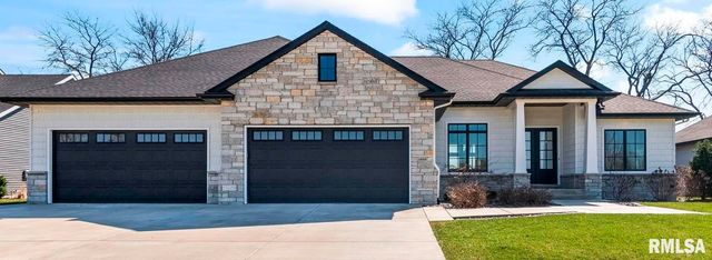 1832 WILLOW BEND Street, Chatham, IL 62629