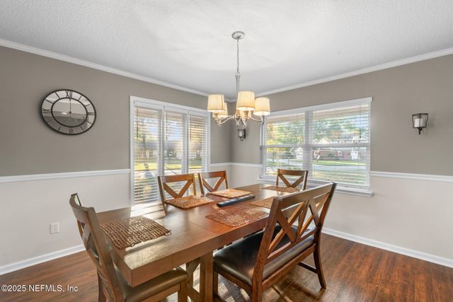 3301 HERMITAGE Road E, Jacksonville, FL 32277