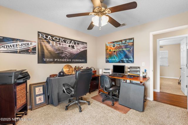 3301 HERMITAGE Road E, Jacksonville, FL 32277