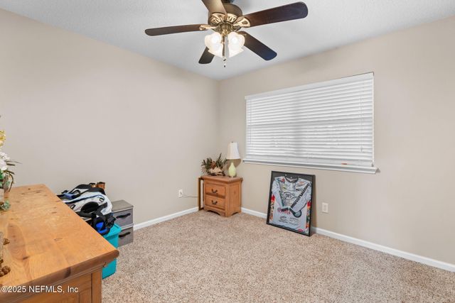 3301 HERMITAGE Road E, Jacksonville, FL 32277