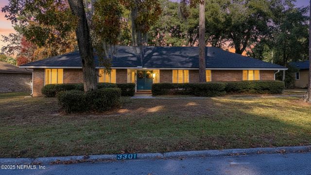 3301 HERMITAGE Road E, Jacksonville, FL 32277