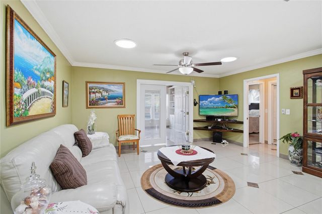 1636 S LAKE AVENUE 1, Clearwater, FL 33756