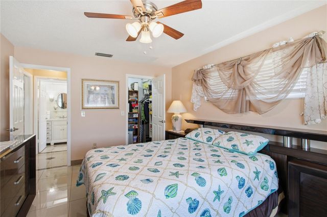 1636 S LAKE AVENUE 1, Clearwater, FL 33756