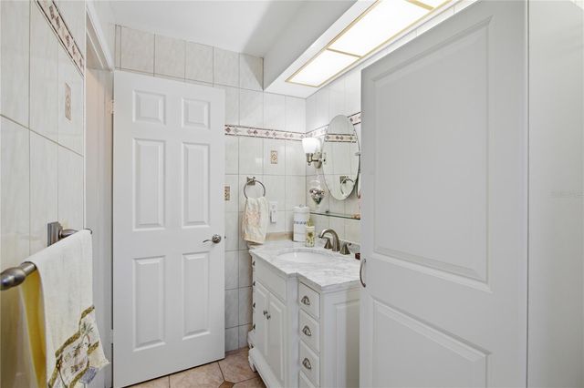 1636 S LAKE AVENUE 1, Clearwater, FL 33756